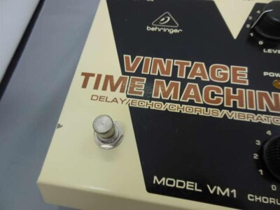 ギター Behringer VINTAGE TIME MACHINE VM1 Behringer Vintage Time Machine VM1 Vibrato Guitar Effect