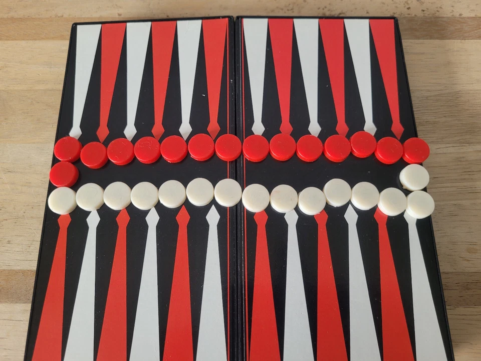 Woolworths Vintage Travel Magnetic Backgammon With Original Box Complete. - Image 4 of 4