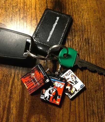 Gamers Game Keyrings ANY GAME You Want - GTA V Call of Duty Halo & More - Foto 6 di 12