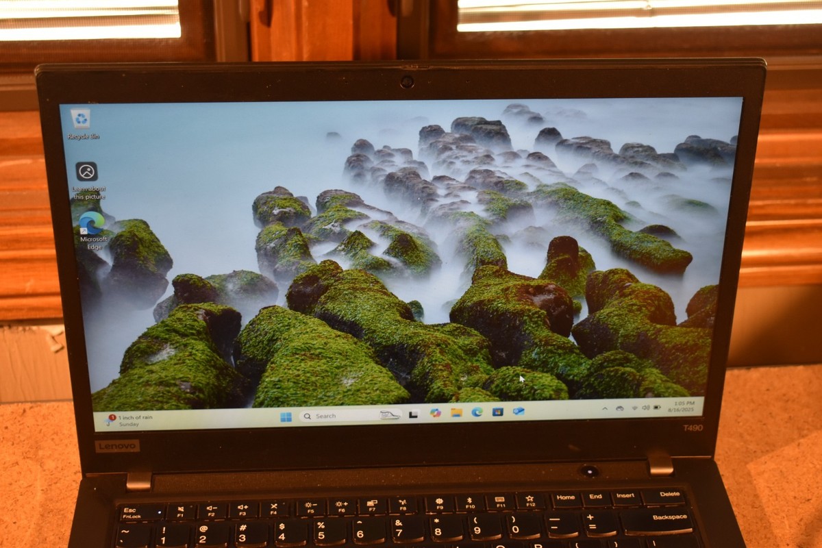 Lenovo Thinkpad T490 Quad Core i7-8665U 24GB RAM 512GB SSD