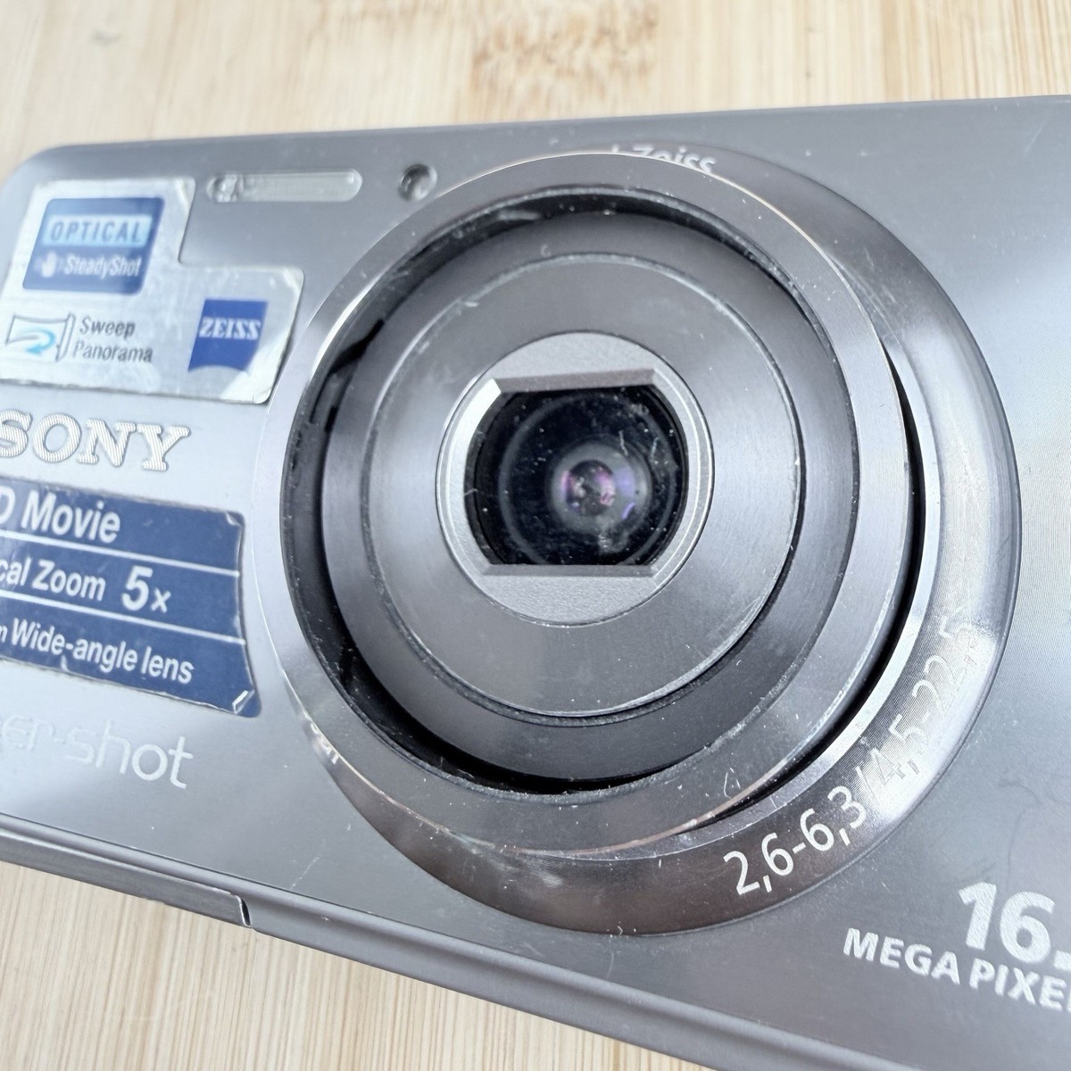 Sony Cybershot DSC-W580 Compact Digital Camera 16.1 2 X Silver FOR