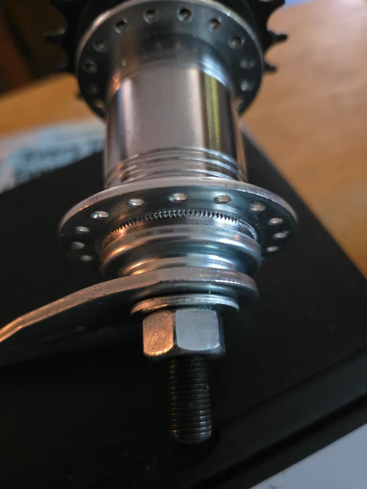 Bicycle Brake Hub 36 Hole 18 Tooth Rear Hub  - Image 3 of 4