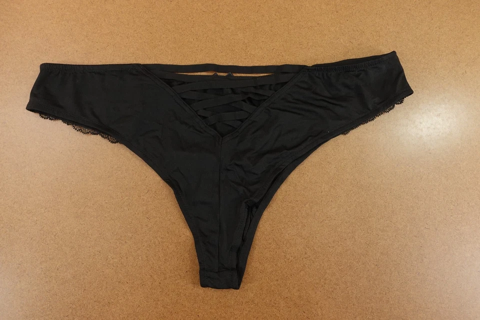 Panty Tanga Cacique Mujer Talla 18/20 Negro Tirantes Espalda Nuevo con Etiquetas Foto 4 de 4