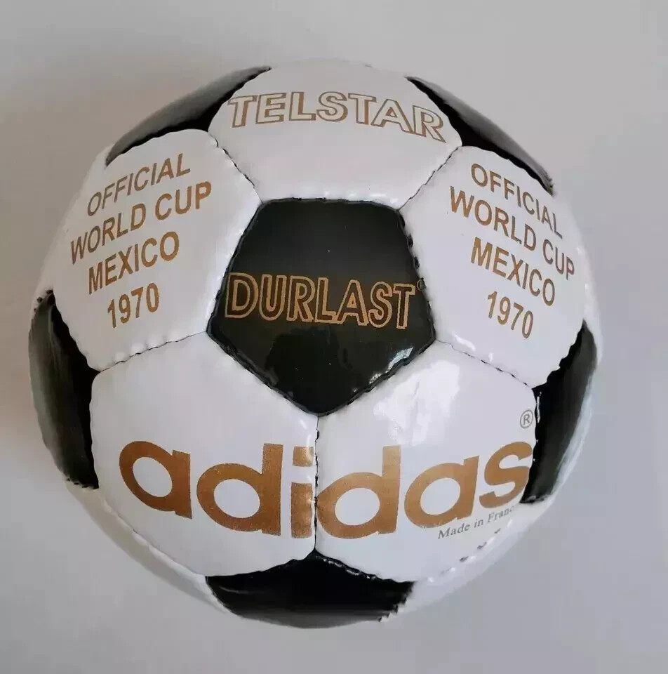 サッカーボール 1970-2002 adidas Historical Match Ball Adidas Soccer Historical Balls 1970-2022 Official Match Ball