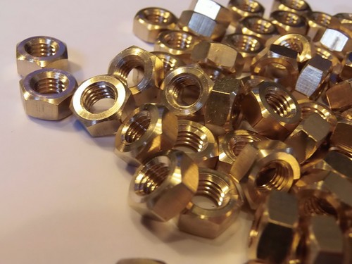 M8 METRIC HEXAGON BRASS NUTS SOLID BRASS 8mm NUTS packs- 5 / 10 / 20 / 50 / 100 - Picture 2 of 3