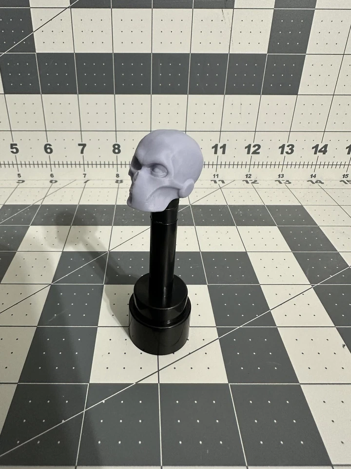 Impreso en 3D - 1/12 Deathstroke Cabeza Escultura Mezco Batman Caballero Soberano Escala Foto 4 de 4