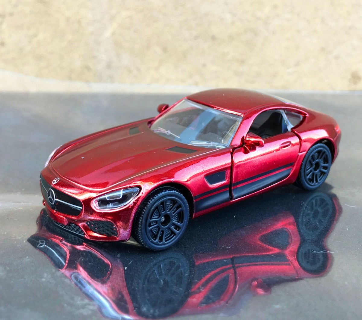 Majorette Mercedes Benz AMG GT Glossy Red - Wheels D5SB - 1:60 (3