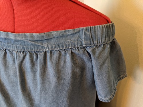 Kut From the Kloth Women 4 Off Shoulder Chambray Denim Dress Pockets - Picture 3 of 12