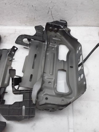RADIATOR SUPPPORT TOP LEFT & RIGHT 2008 SCION XD R-4P - Picture 6 of 6