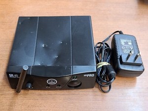 ほぼ未使用品〉AKG SR 40 MINI PRO ワイヤレスシステム ほぼ未使用 AKG SR