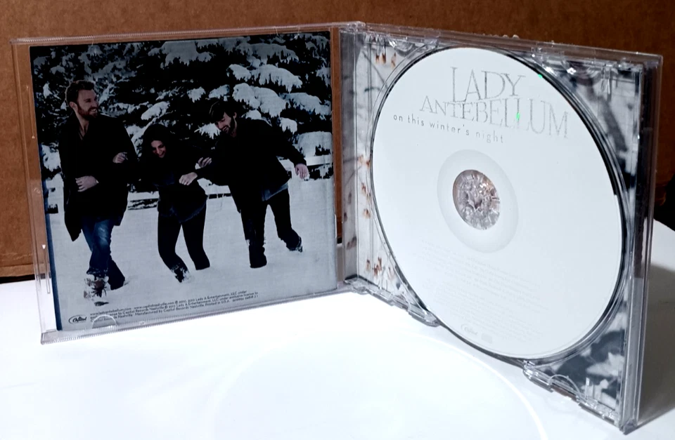 Lady Antebellum On This Winters Night Christmas Holiday CD Album Used - Imagem 4 de 4