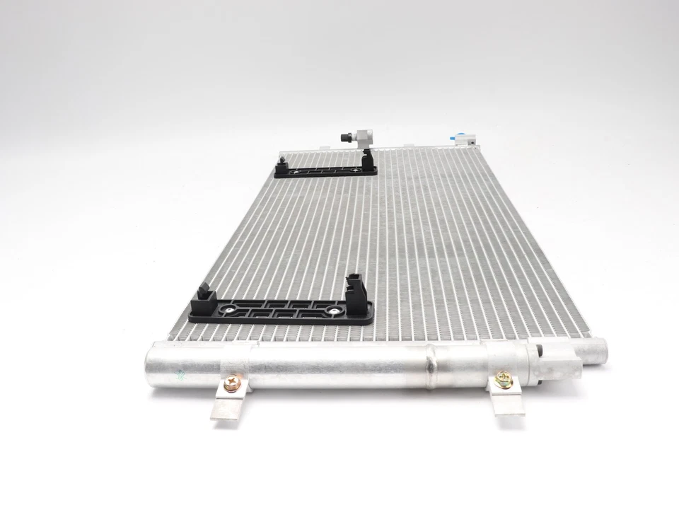 Aluminum AC Condenser #3868 For 2009-2016 Audi A4 A6 A5 A7 Quattro Q5 S4 S5 S6 Foto 3 de 4