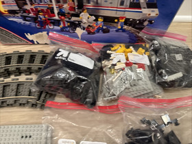 LEGO Trains: Metroliner (4558)  With Box and Instructions