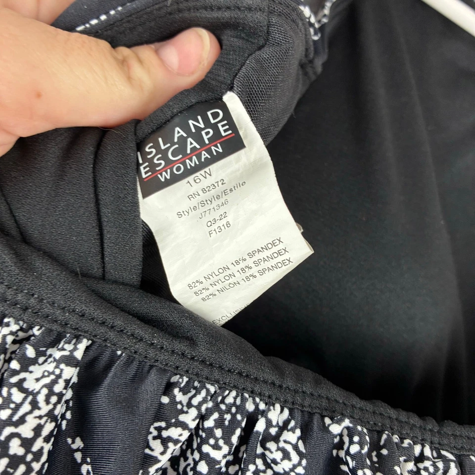 Island Escape Ruffle Swim Top Only Women's 16W Padded Wire Support Tropical Palm - Image 2 of 4