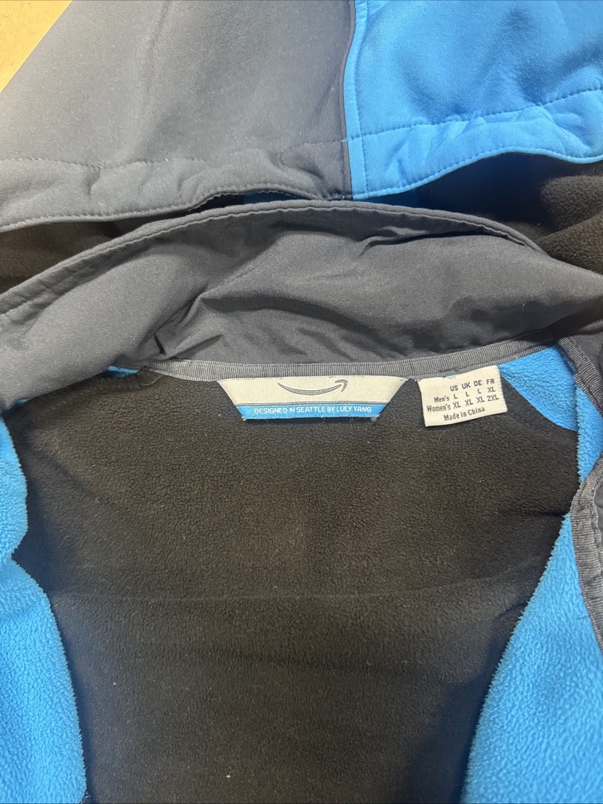 Amazon Prime Driver Men’s Large Softshell Jacket … - image 3