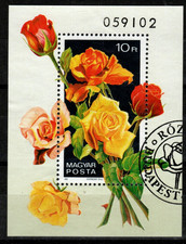 HUNGARY-1982.Souv.Sheet - Roses / Flower (2) USED!!! Mi:Bl.156.