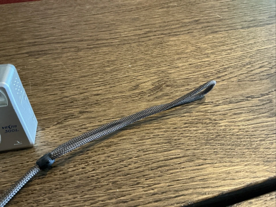 Minolta Vectis 300L Film Camera – Compact APS Photography Vintage Camera-READ - Image 2 of 4