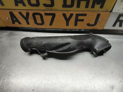 VOLKSWAGEN BEETLE MK2 2.0 PETROL 2002 AIR INTAKE PIPE 1C0129609B