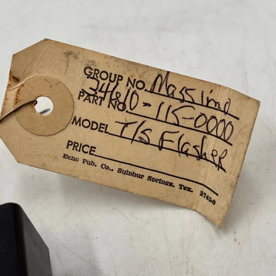 Relé intermitente señal de giro Massimo 34610-115-0000 16 Cub Cadet Challenger 700 Foto 2 de 4