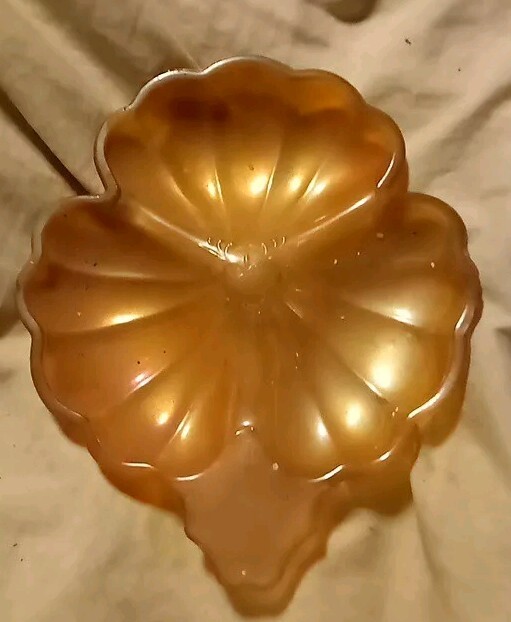 Marigold Iridescent Carnival Glass three leaf clover Trifoil Doric candy dish 