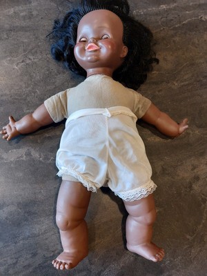 POUPEE ANCIENNE RAYNAL NOIRE MONICA 1971 TAILLE 45 CM TENUE POUPEE ANCIENNE RAYNAL NOIRE MONICA 1971 TAILLE 45 CM TENUE