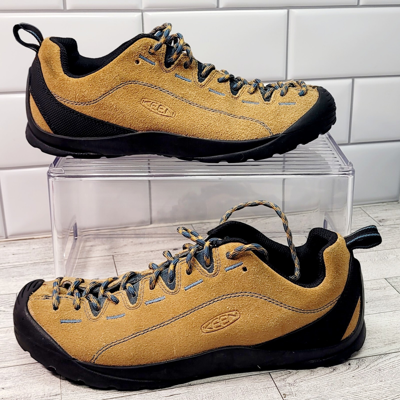 free keen shoes