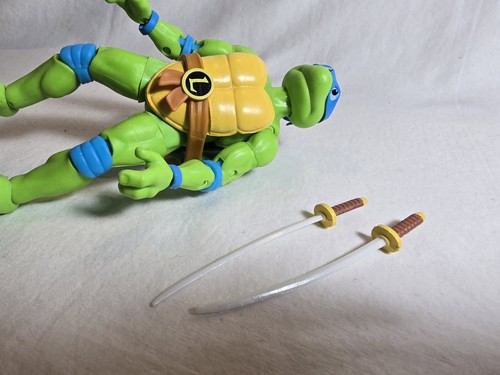 The Loyal Subjects BST AXN TMNT Wave 1 Leonardo 5" Figure Loose INCOMPLETE - Picture 7 of 7