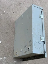 EATON BR816L125FP TYPE 1 ENCLOSURE 8 Breaker 125amp Interior Panel.