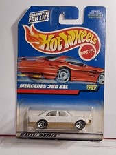 HOT WHEELS 1998 MERCEDES 380 SEL #767 WHITE - Collector #767- Diecast - 1:64 B2