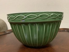 Mervyn's Ribbed Green Serving Mixing 5qt Bowl 10.75 x 6.25"