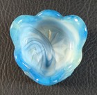 Boyd's Crystal Art Glass DAISY & BUTTON TOOTHPICK HOLDER #1 GATEWAY BLUE 12-6-78 — photo 6