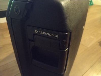 Vintage Samsonite Oyster Hartschalenkoffer ohne Schlüssel aber Schlosscode funktioniert