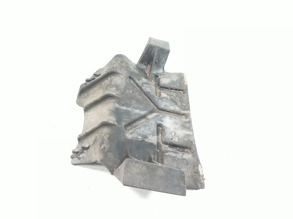 Protetor interno de plástico 99 00 Honda CBR 600 F4 - Imagem 4 de 4