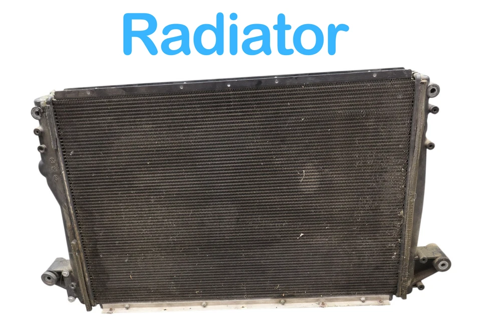 Radiador de refrigeración por agua motor Maserati GranTurismo Quattroporte 04-16 OEM Foto 3 de 4