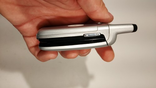 2952.Nokia 6102i Very Rare - For Collectors - Unlocked - 第 5/8 張圖片