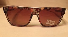 BCBG GENERATION COLORFUL FLORAL SUNGLASSES NEW WITHOUT BOX Sleeve Women's