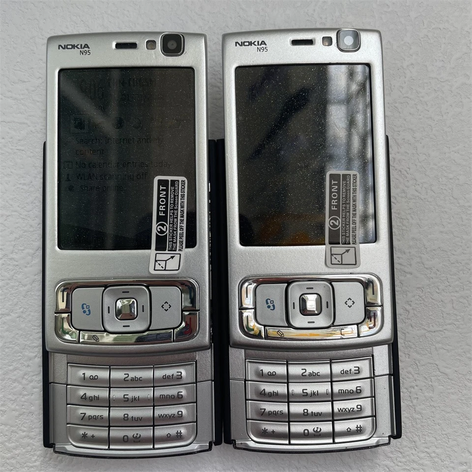 Unlocked Original Nokia N Series N95 WIFI GPS 5MP 2.6'' WIFI MP4 3G Mobile Phone - Image 2 of 4