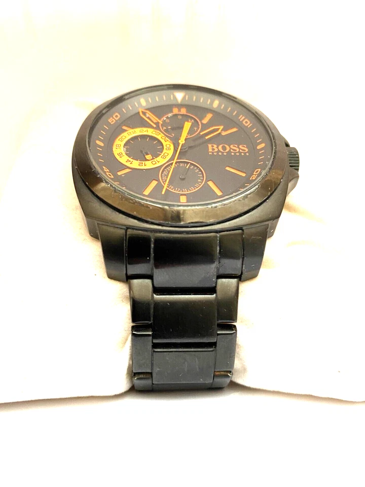 Мужские винтажные кварцевые часы Hugo Boss день и дата 30 MT WR браслет HB2291342702 - Изображение 4 из 4