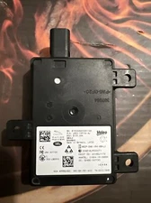 2018-2024 JAGUAR E-PACE REAR RIGHT BLIND SPOT RADAR SENSOR MODULE W/ BRACKET OEM