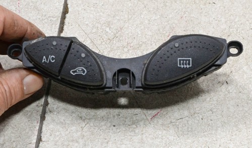 FORD Focus 1 I Kombi Bj 2001 Schalter Klima Umluft Heck Heizung #60913-B416