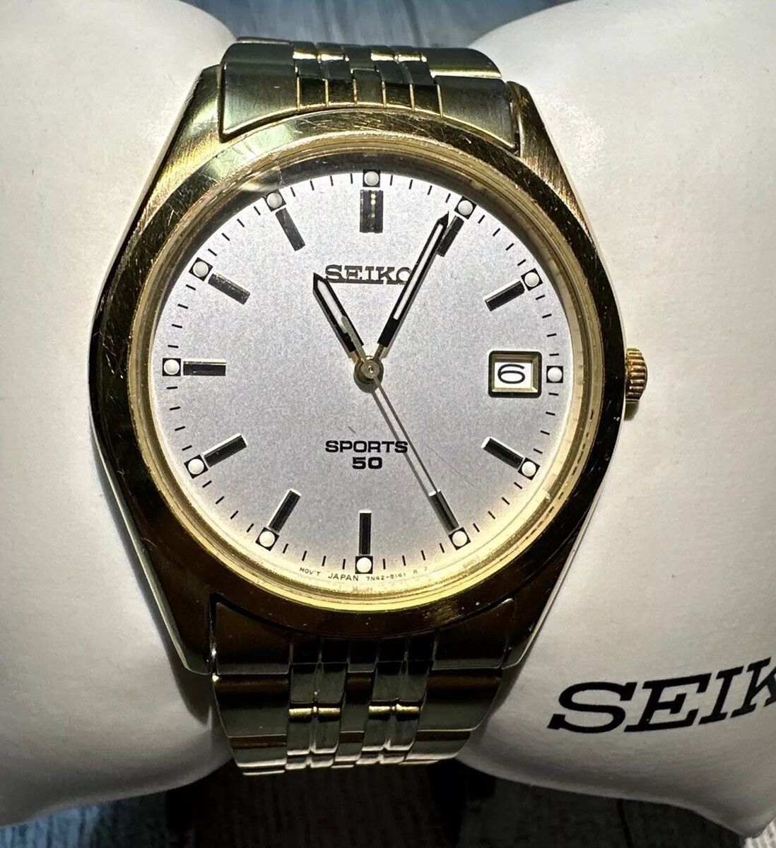 Vintage Seiko Sports 50 Watch Gold Dial Date 37mm Round New Vintage Seiko Sports 50 Watch Gold Dial Date 37mm Round New