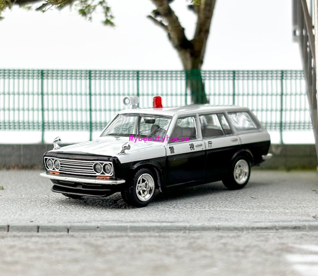 Tarmac 1:64 Datsun Bluebird 510 Wagon Police Sport Model Diecast Metal Car