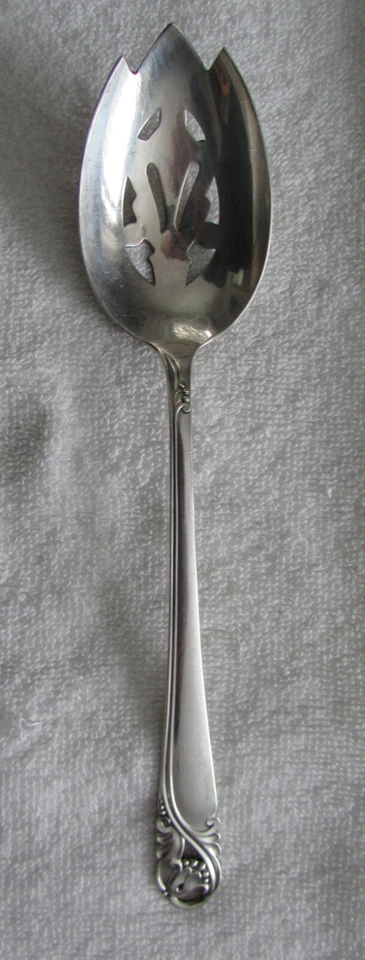 Spring Glory International Sterling Silver Pierced Tablespoon Serving Spoon - Image 2 of 3