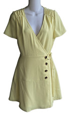 Gianni Bini Yellow Wrap Dress Side Buttons Lined Ladies 2 Short Sleeve Ruching