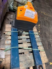 APOLLOLIFT Used 3300lbs Full Electric Walk Behind Pallet Truck Jack 48"X27" Fork