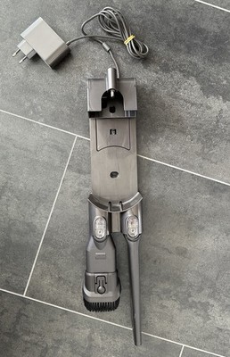 Original Dyson Ladekabel Netzteil Staubsauger V6 V7 ,DC62 Wandhalterung + 2 Düse