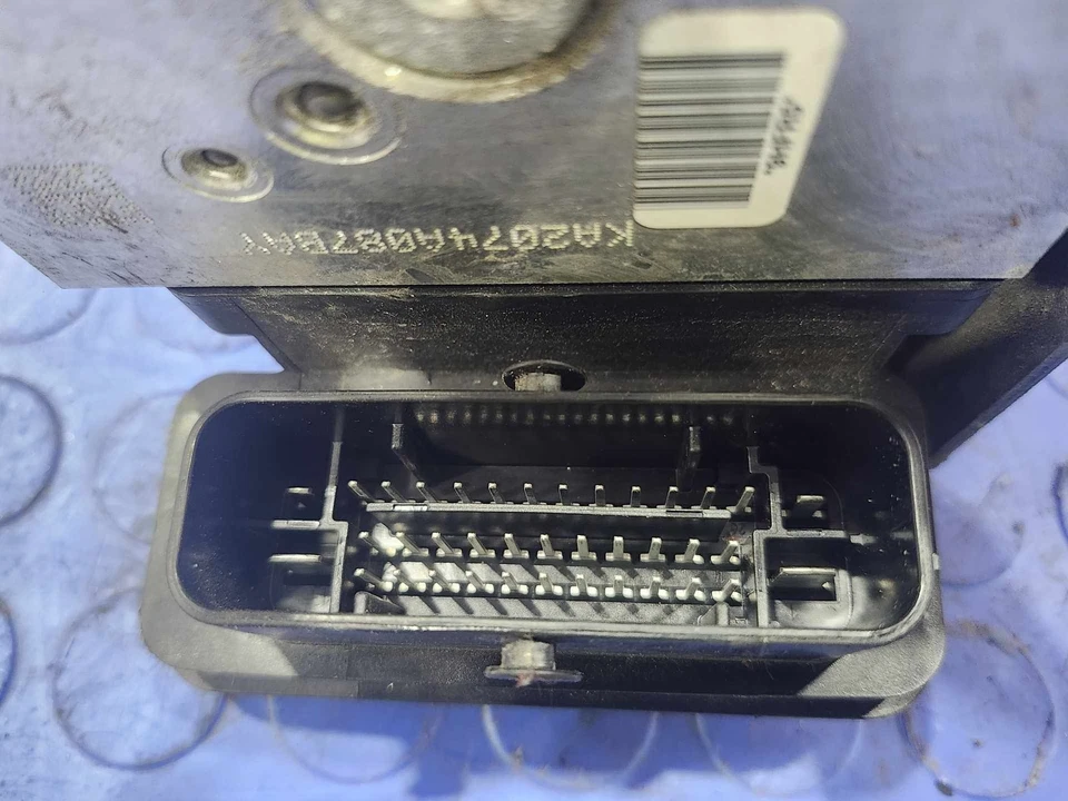 Conjunto modulador bomba freno antibloqueo ABS Mercedes Benz ML350 ML550 12-13 FABRICANTE DE EQUIPOS ORIGINALES Foto 3 de 4