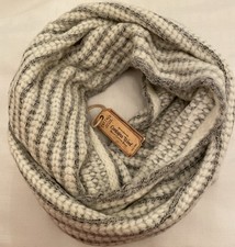 Fat Face Women’s Softie Snood / Scarf New Grey