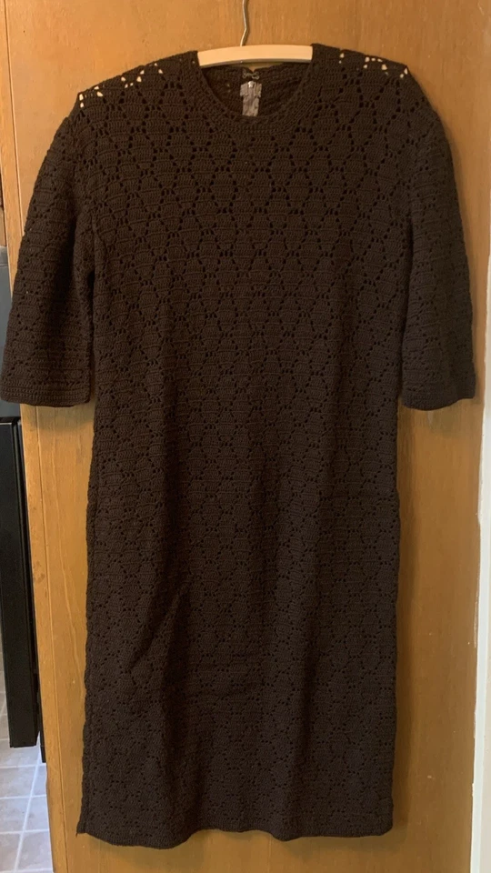 Винтажный ручной работы крючком коричневый шерсти платье с молнией назад. 1950-е Нога на Колене - Изображение 2 из 4