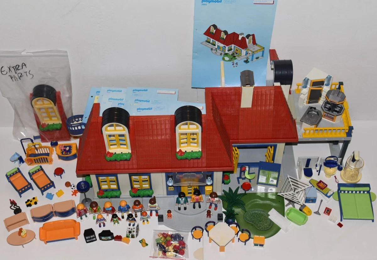 Playmobil city sales life modern house